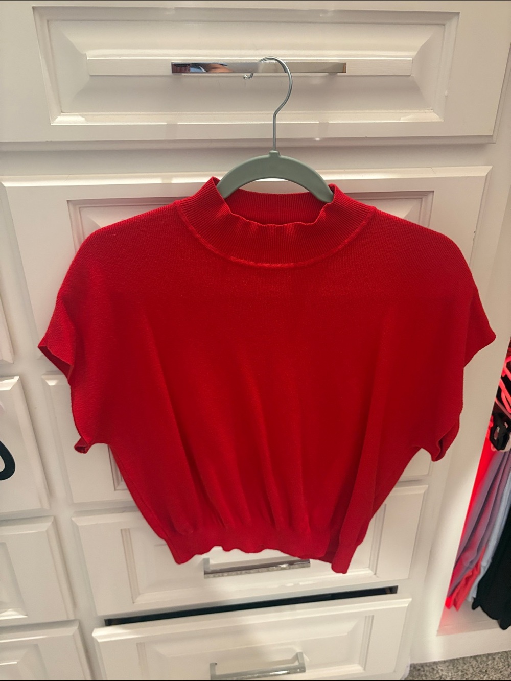 Boutique 9 Red Short-Sleeve Mock Neck Knit Top